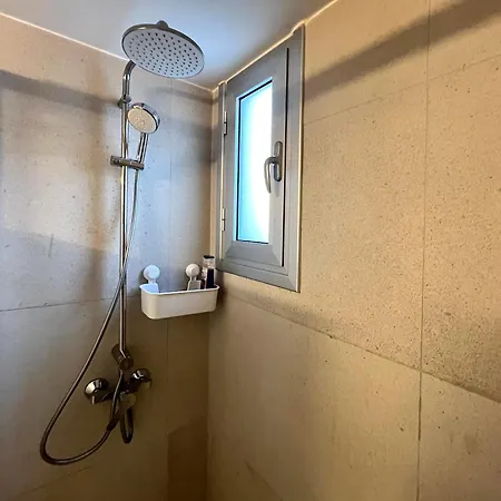 River View In Center *