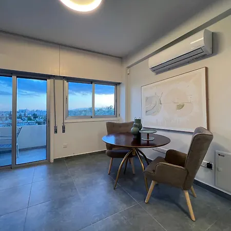 Apartment River View In Center