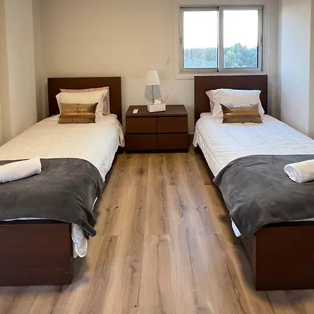 River View In Center Apartment *